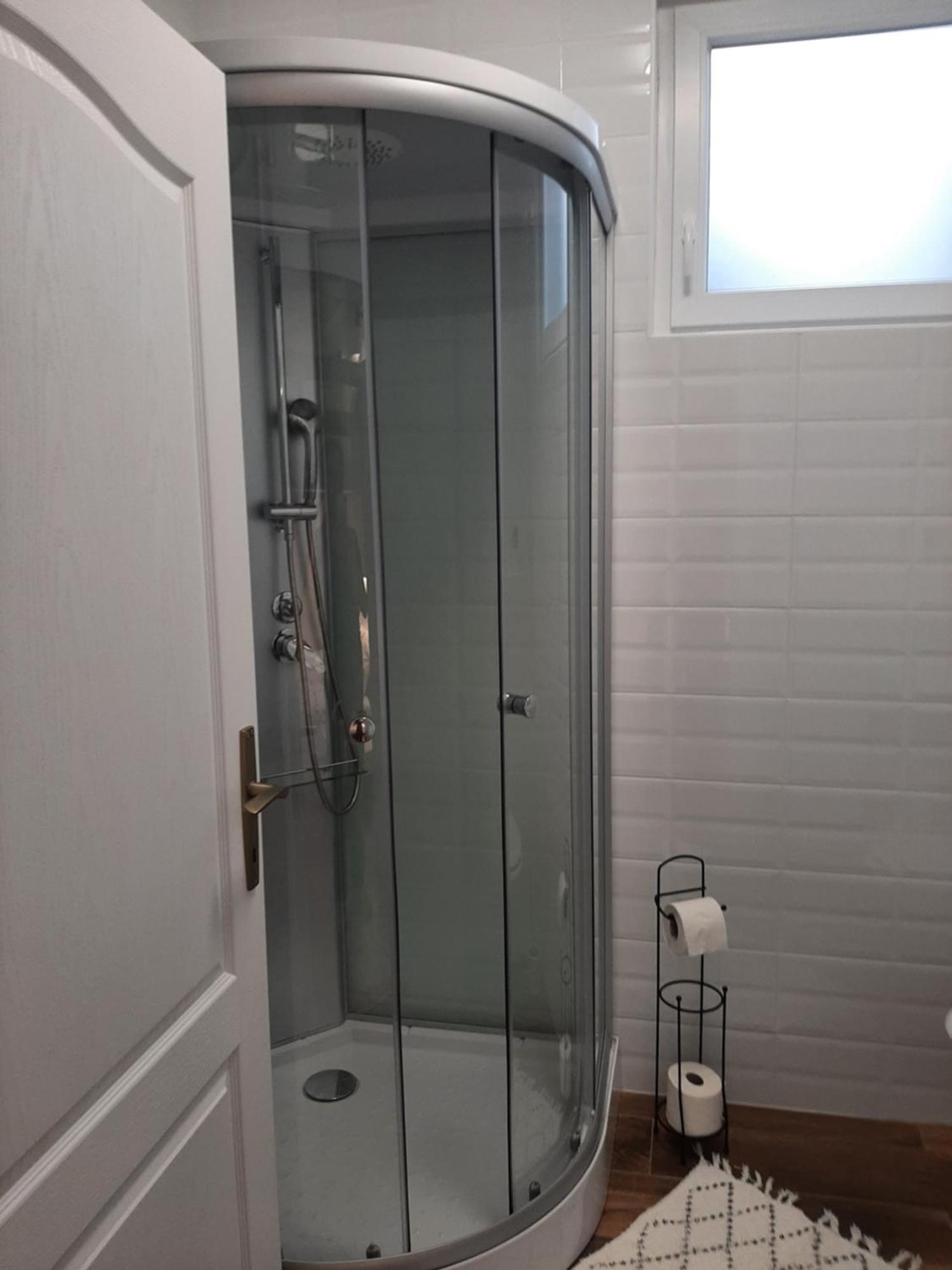 Apartman Mr Guest 크라피나 외부 사진